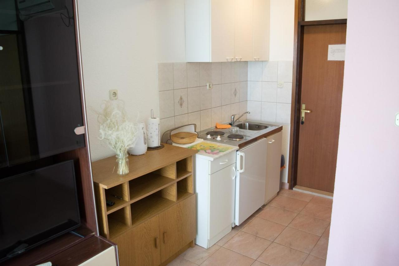 Apartment Lokva Rogoznica 6005A エクステリア 写真